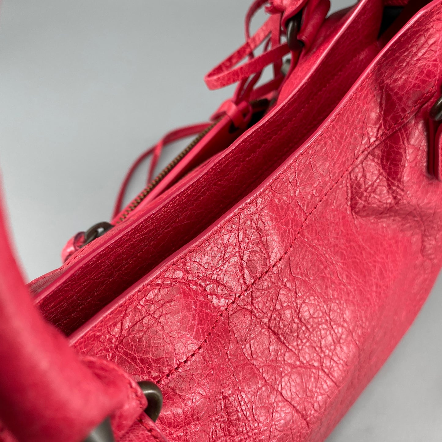 Balenciaga Classic City Bag  Red