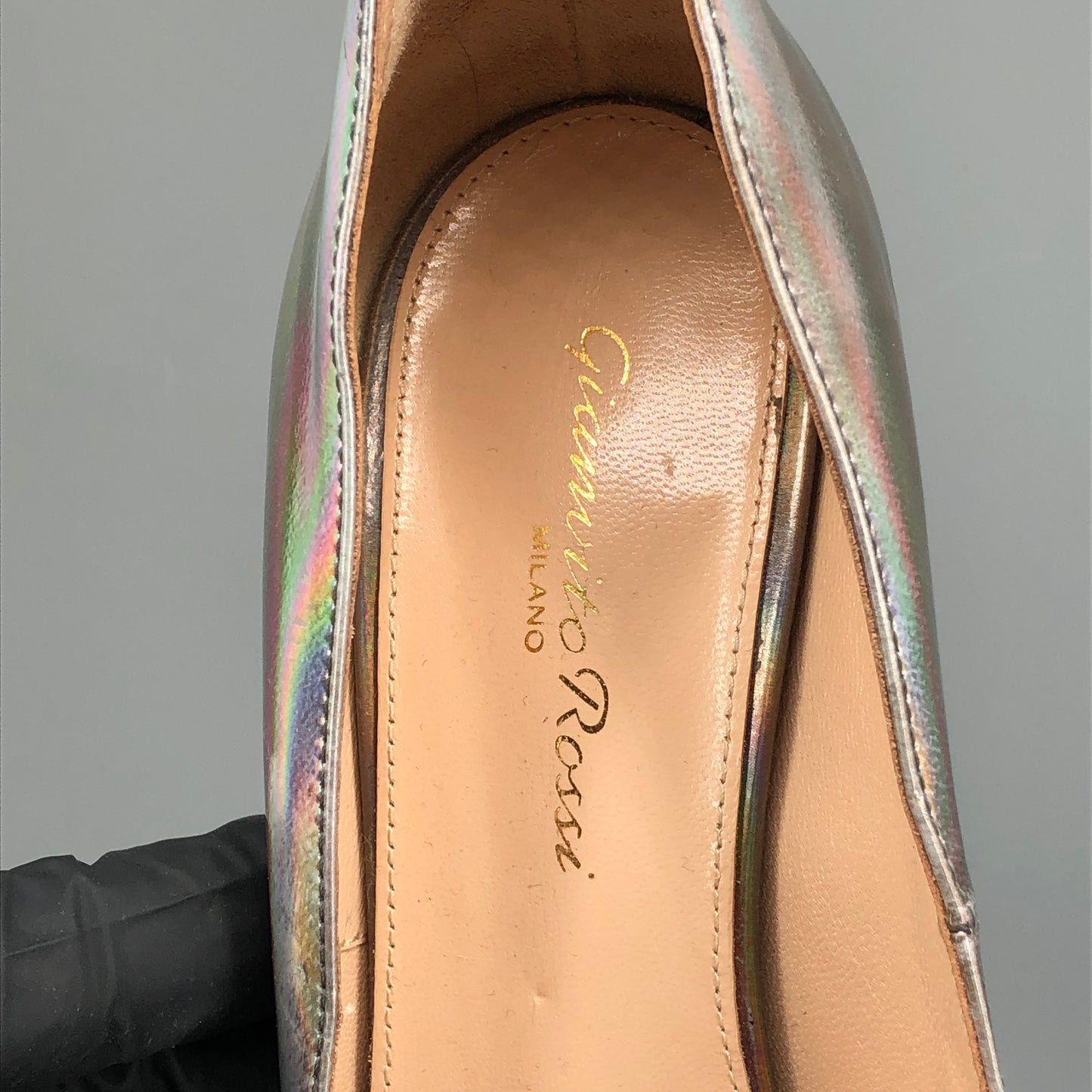 Gianvito Rossi Rainbow Silver Metallic Pointed Stiletto Pumps 35.5