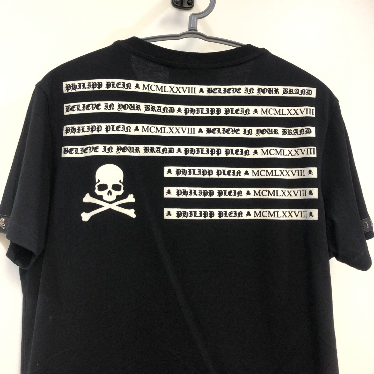 Philipp Plein Skull Embellished T-Shirt Size M