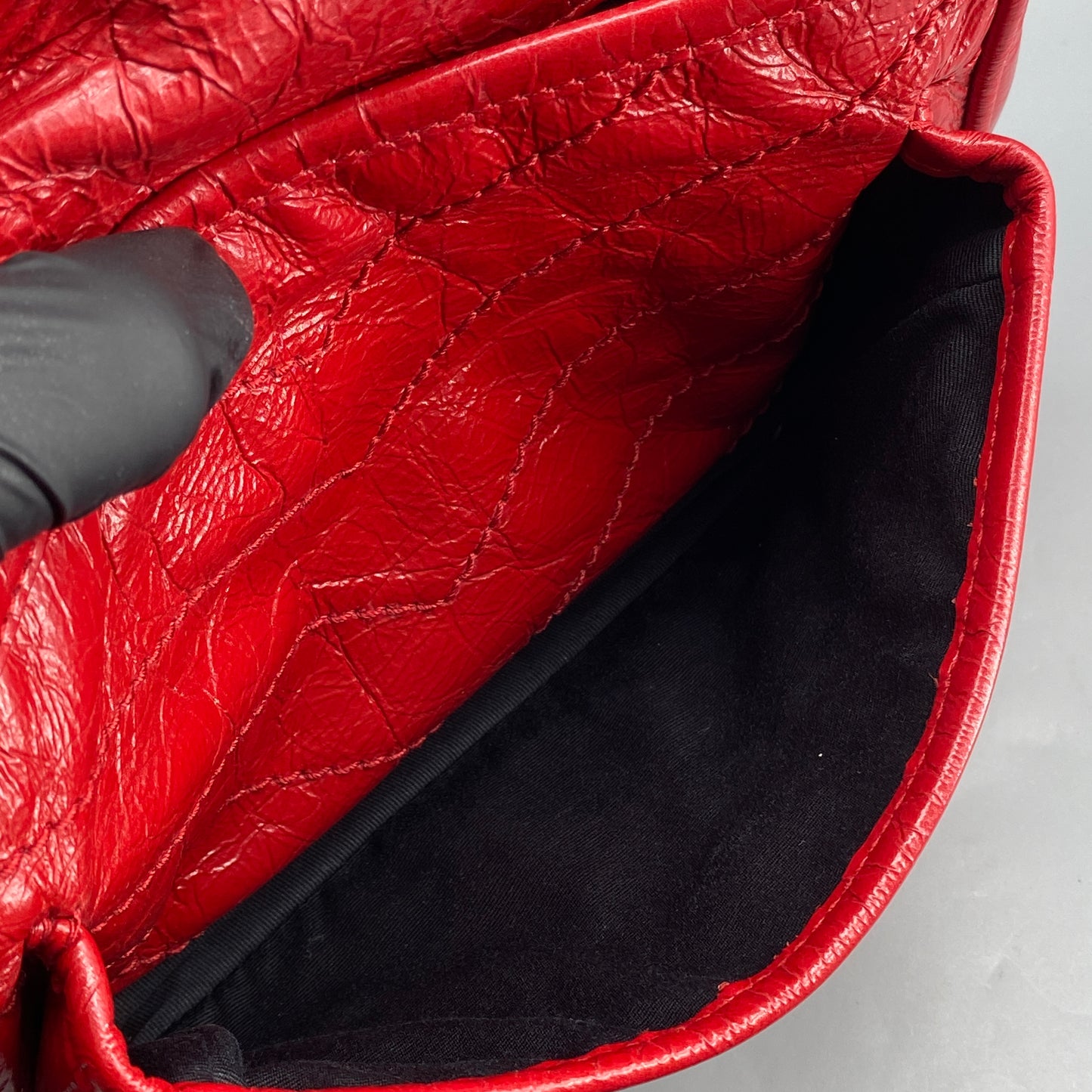 Saint Laurent Small Red Crinkled Leather Niki Chain Shoulder Bag