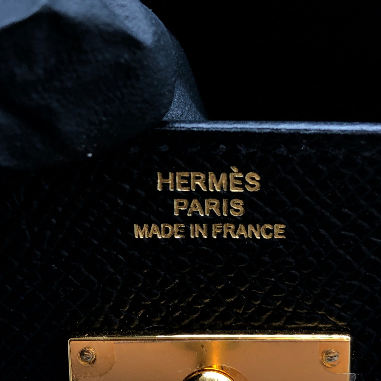 Hermes Kelly To Go Epsom 2022 Black and Gold hardware