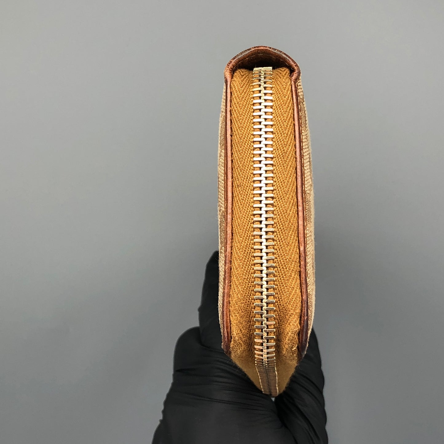 Gucci GG Supreme Zip Around Long Wallet Beige/Caramel