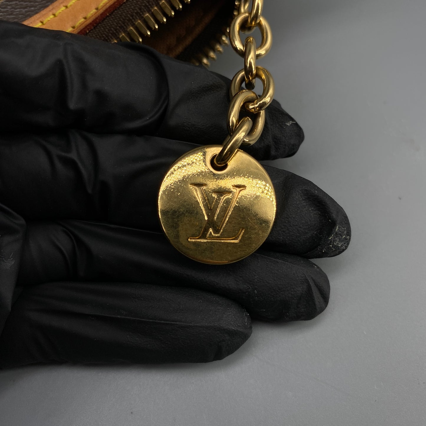 Louis Vuitton Monogram  Palermo Shoulder bag