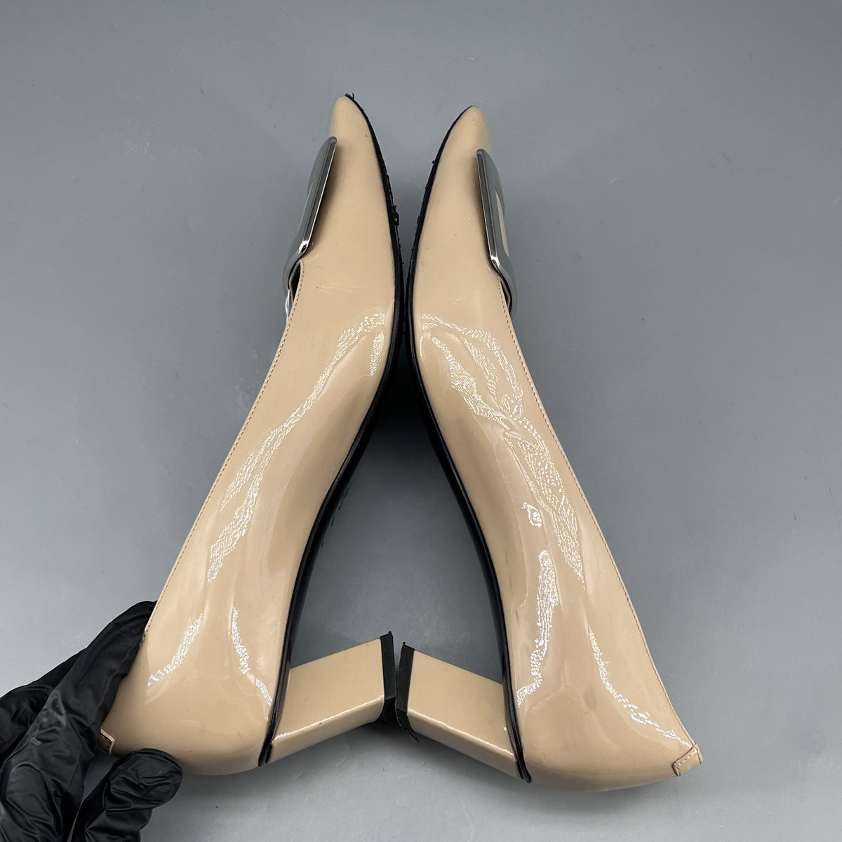 Roger Vivier Women Belle Vivier Square Buckle Pumps size 36