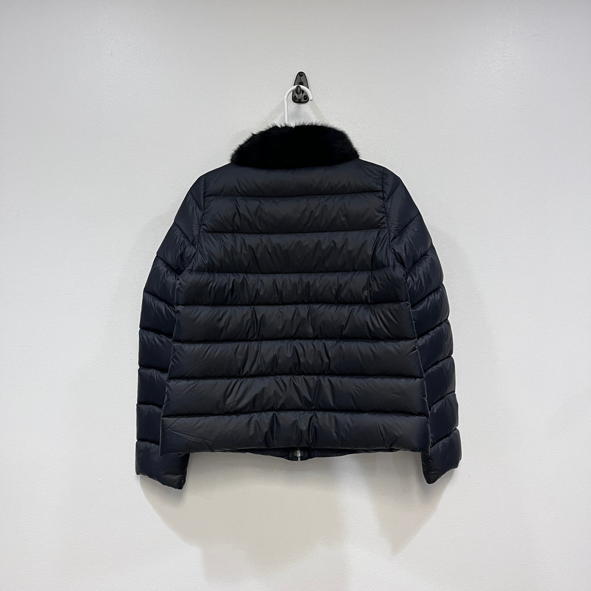 Fendi Navy Blue Puffer Fox Fur Trim Jacket size 40
