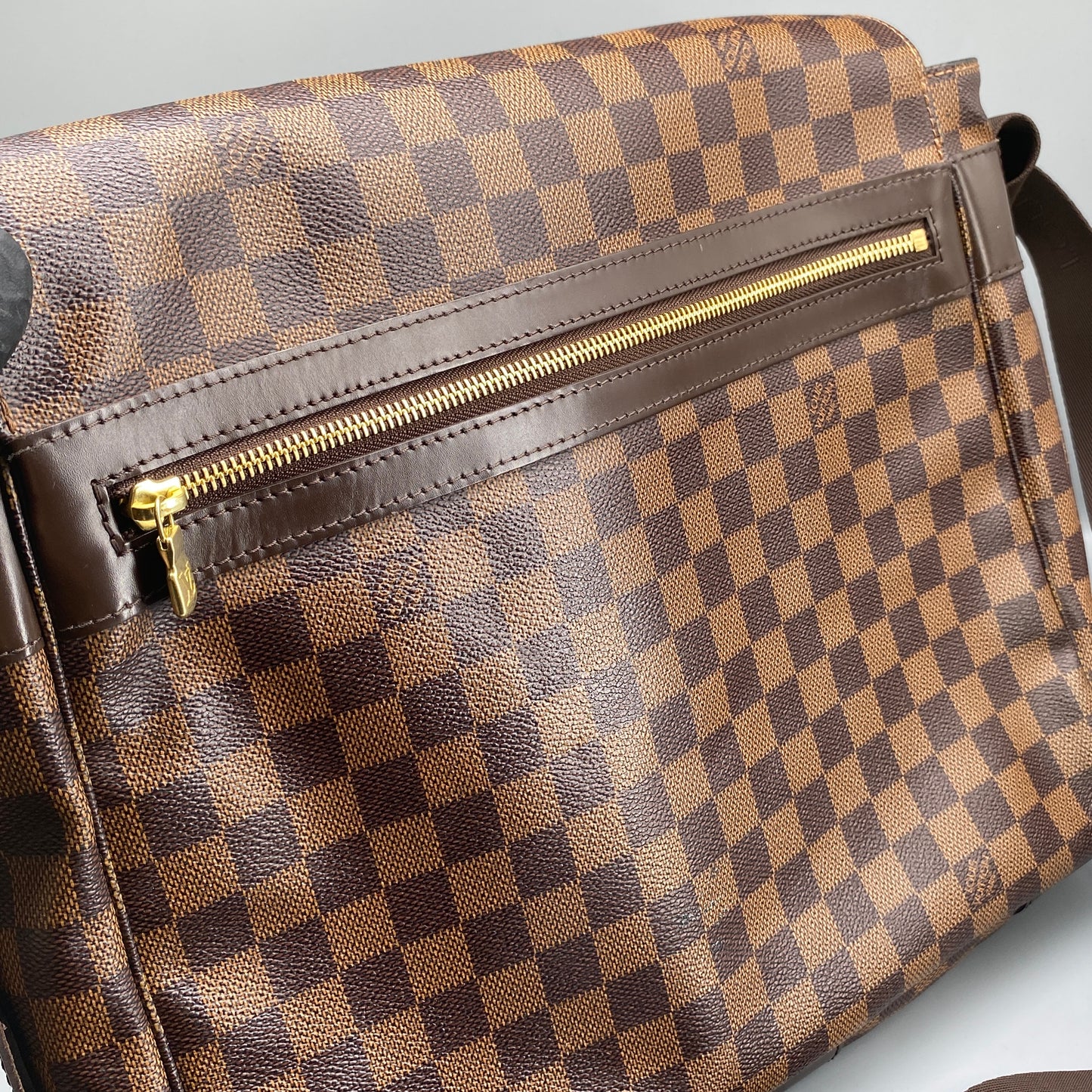 Louis Vuitton Brown Damier Ebene Canvas Messenger Shoulder Bag