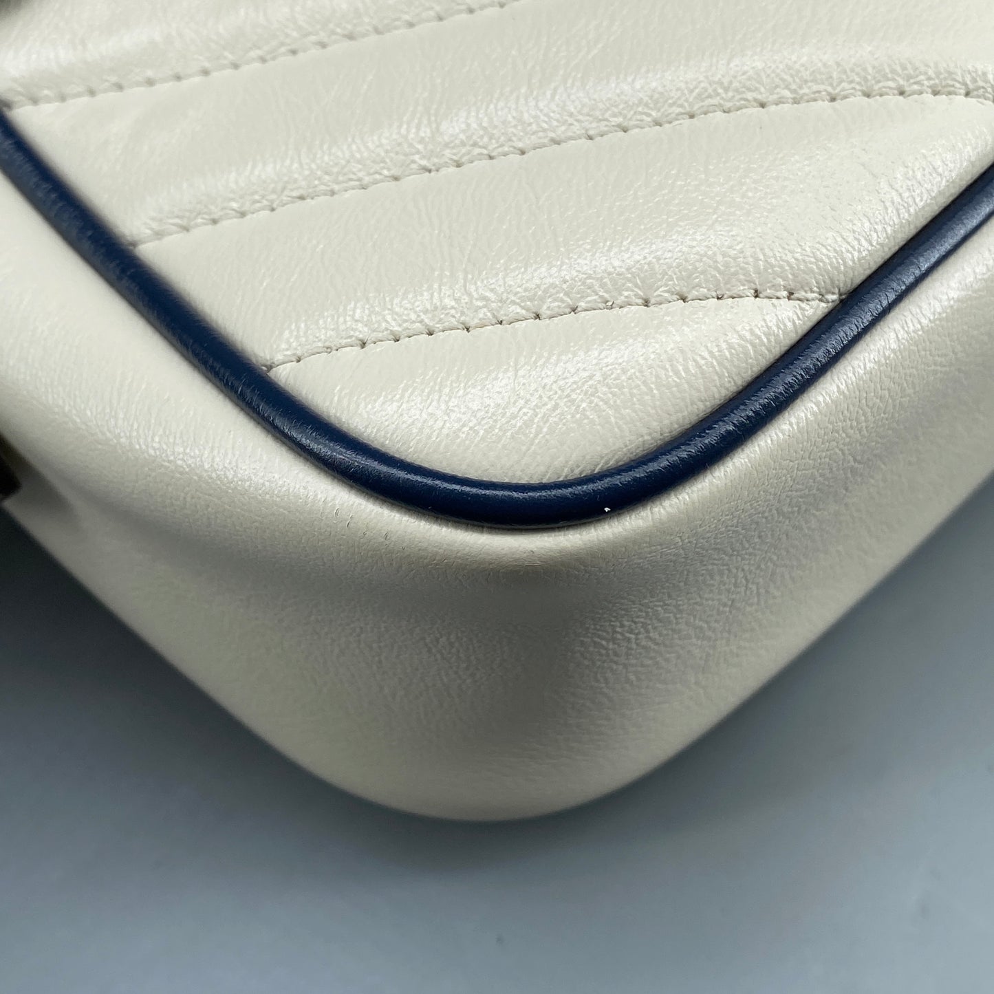 Gucci GG Marmont Chain Shoulder Bag Mystic White Blue Agata