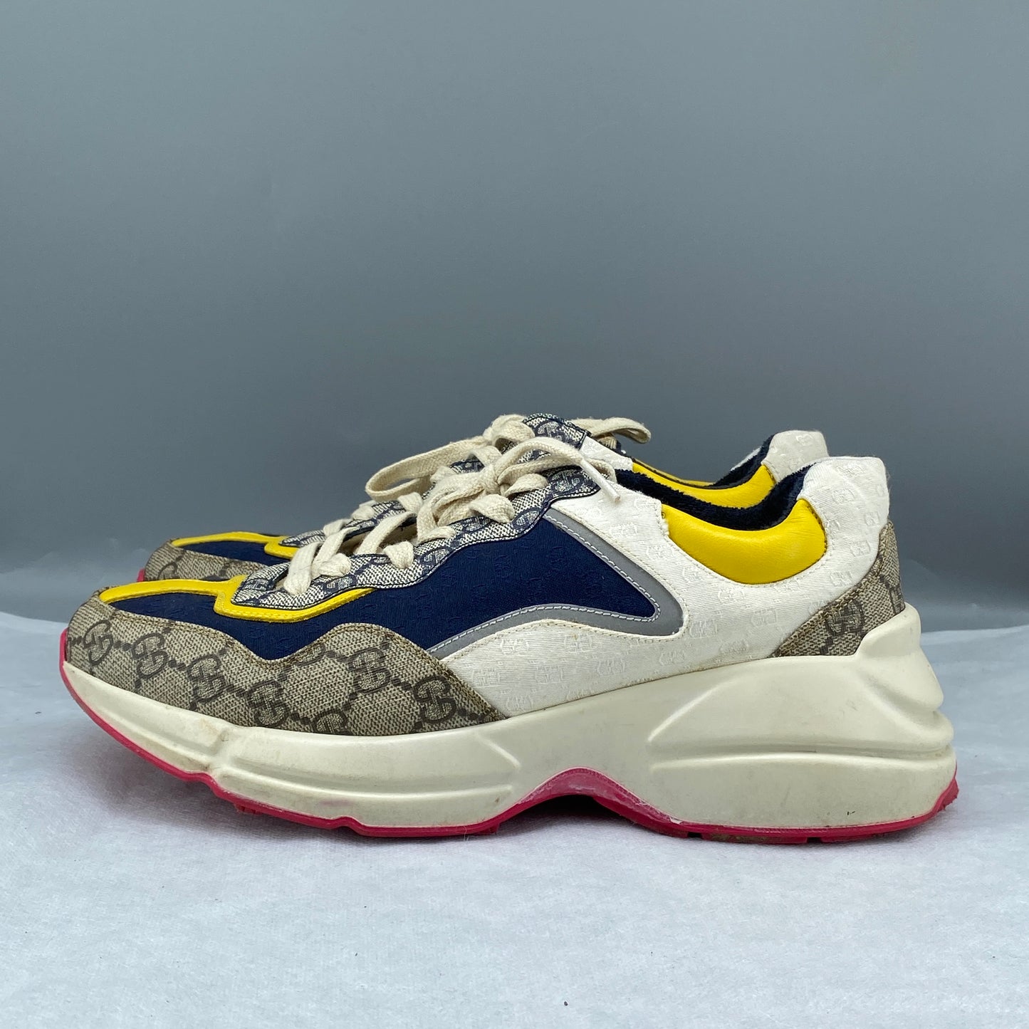 Gucci Men’s Navy Yellow & Beige GG Supreme Rhyton Multi-Material Low Top Sneakers Size 7.5