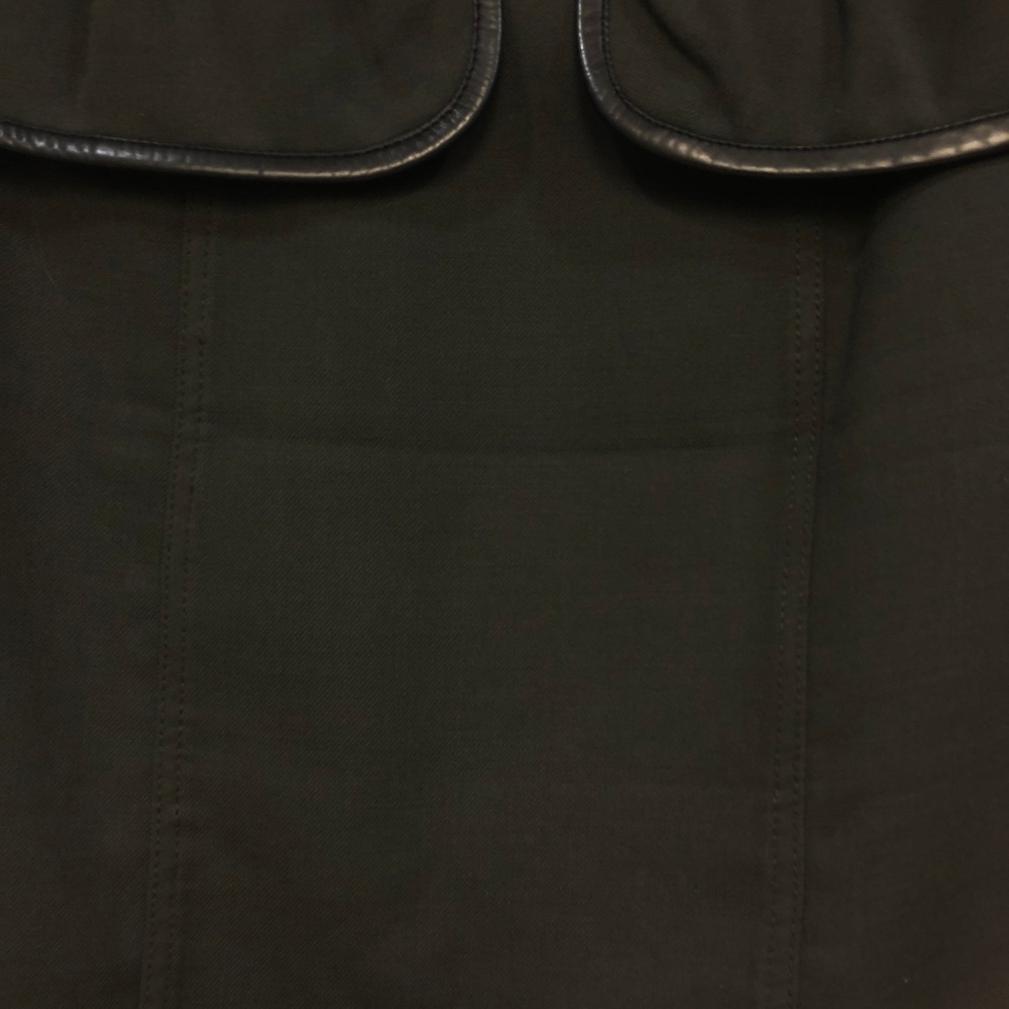 Burberry Ruffle Waist Pencil Midi Skirt Size US 6 Forest Green