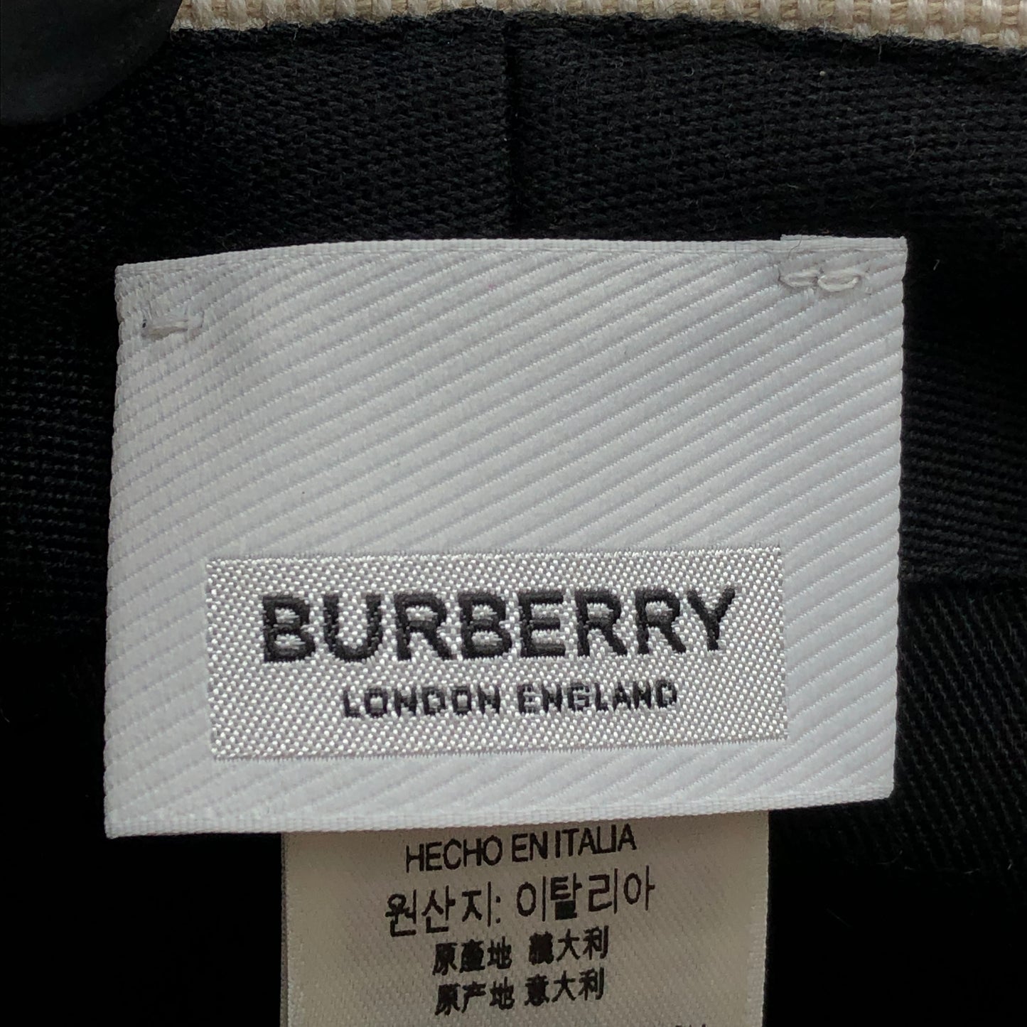 Burberry Cream Wine Red Trim Circle Logo Bucket Hat Size L(59cm)
