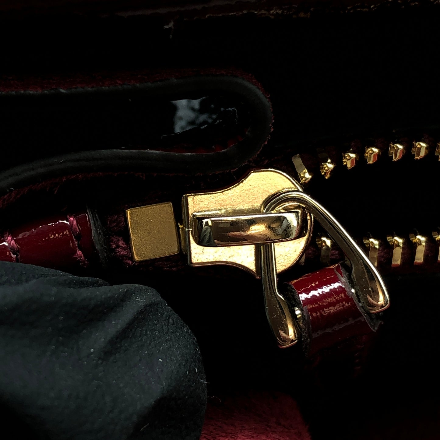 Gucci 2025 Dionysus Patent Leather Shoulder Bag Dark Red