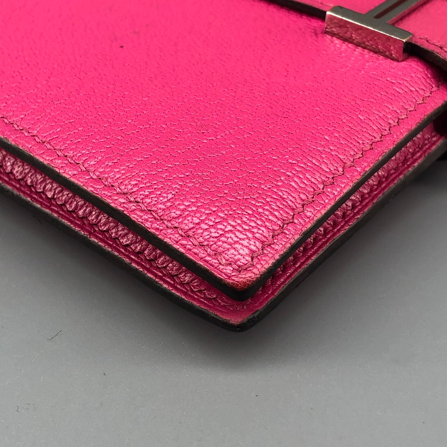 Hermes Bearn Compact Leather Card Holder Wallet Pink