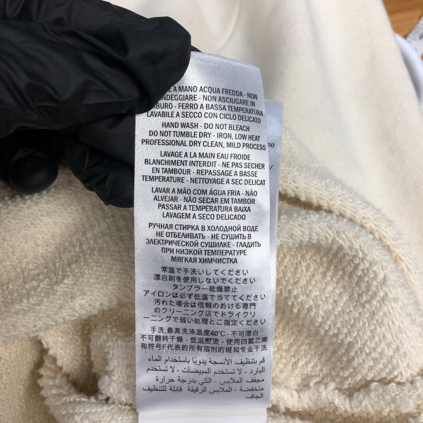Gucci Interlocking G Logo Distressed Hoodie Size M Cream