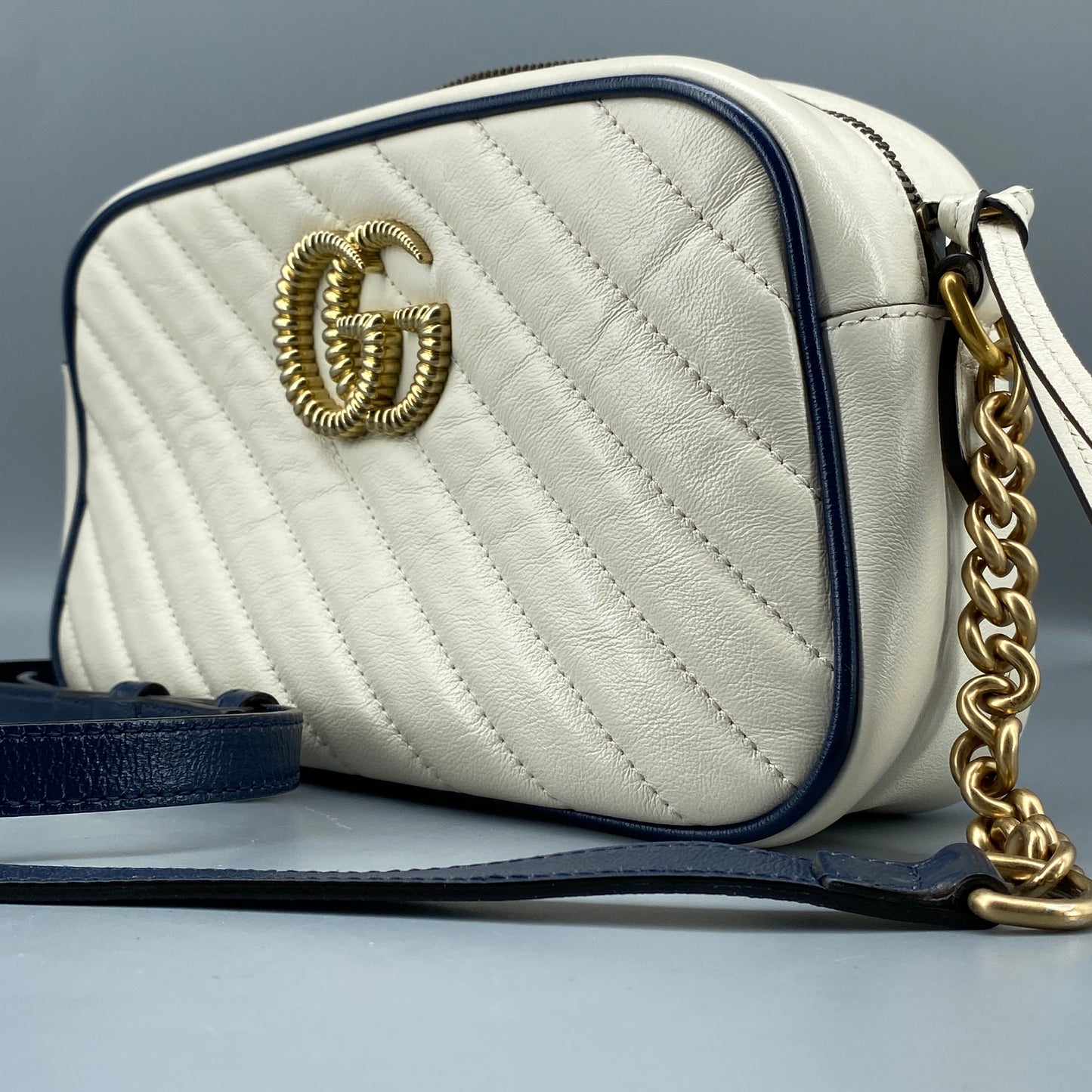 Gucci GG Marmont Chain Shoulder Bag Mystic White Blue Agata