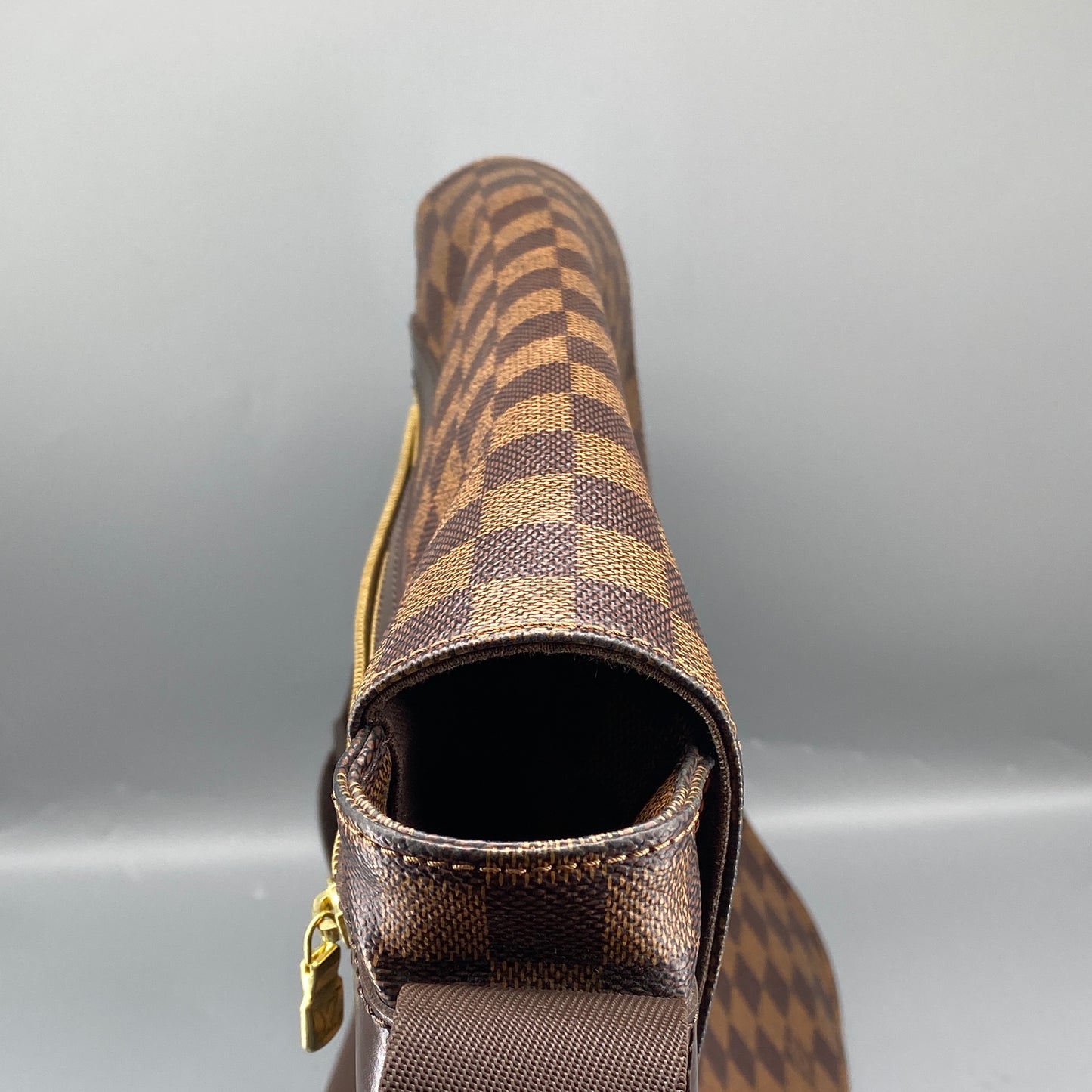 Louis Vuitton Brown Damier Ebene Canvas Messenger Shoulder Bag