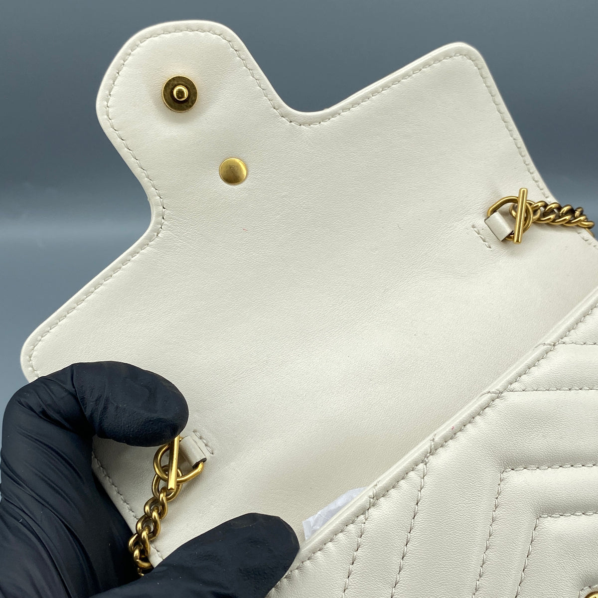 Gucci GG Marmont Super Mini Bag Cream Leather Crossbody Bag