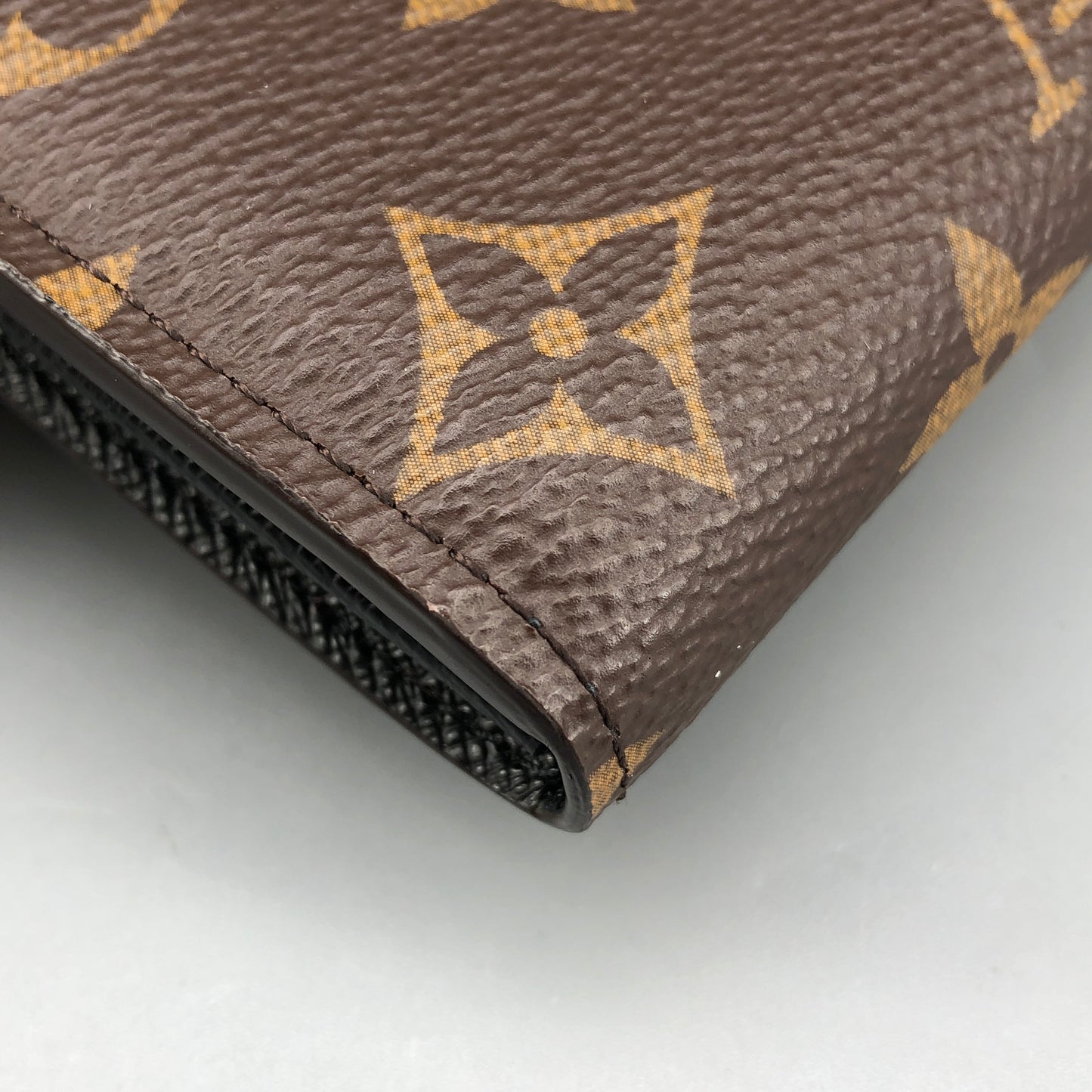 Louis Vuitton Reverse Monogram Sarah Wallet Caramel Brown