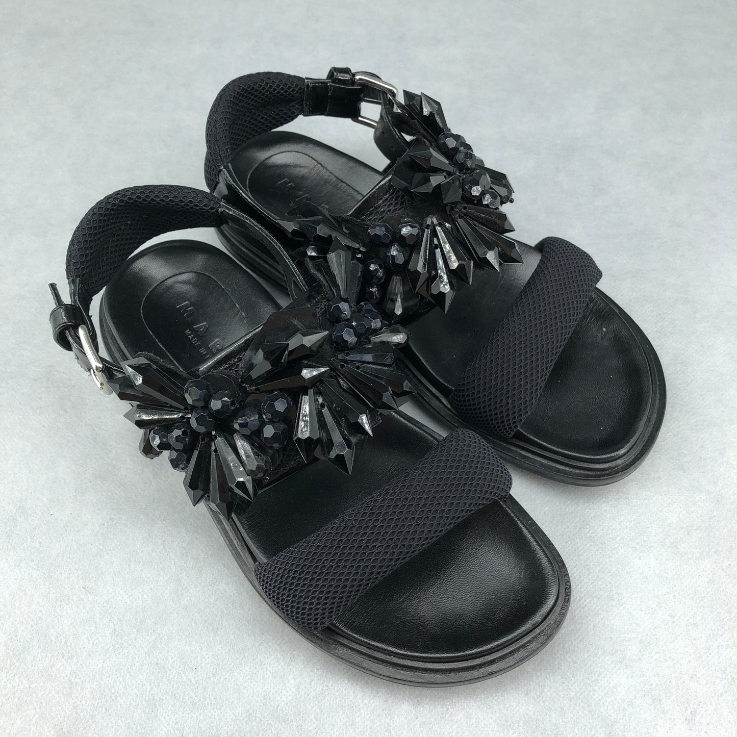 Marni Women's Beaded-Embellished Flat Sandals 36 Black