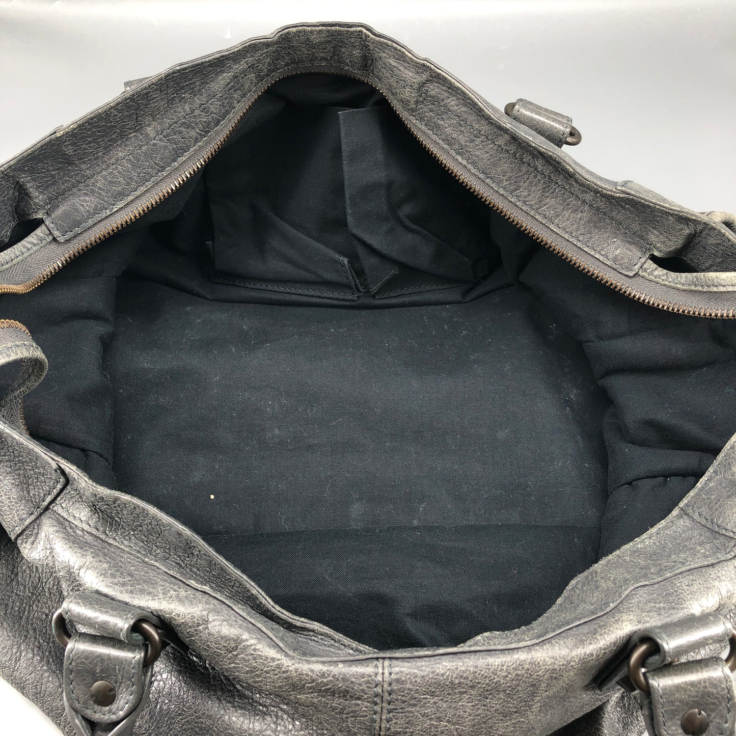 Balenciaga Classic City Distressed Leather Shoulder Handbag Grey