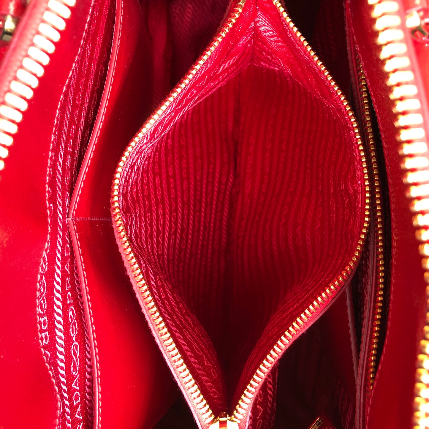 Prada Vernice Saffiano Promenade Dome Satchel Bag Red