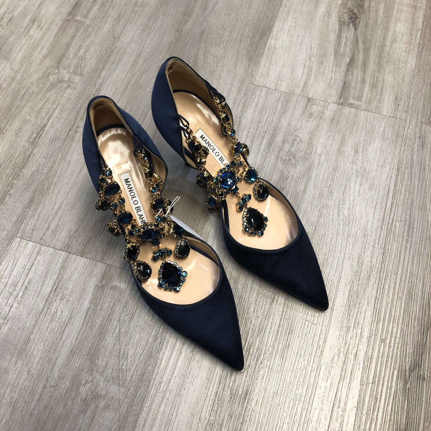 Manolo Blahnik Women's Satin Crystal Pointed Toe Stiletto Pumps Shoes 37.5 Dark Navy Blue