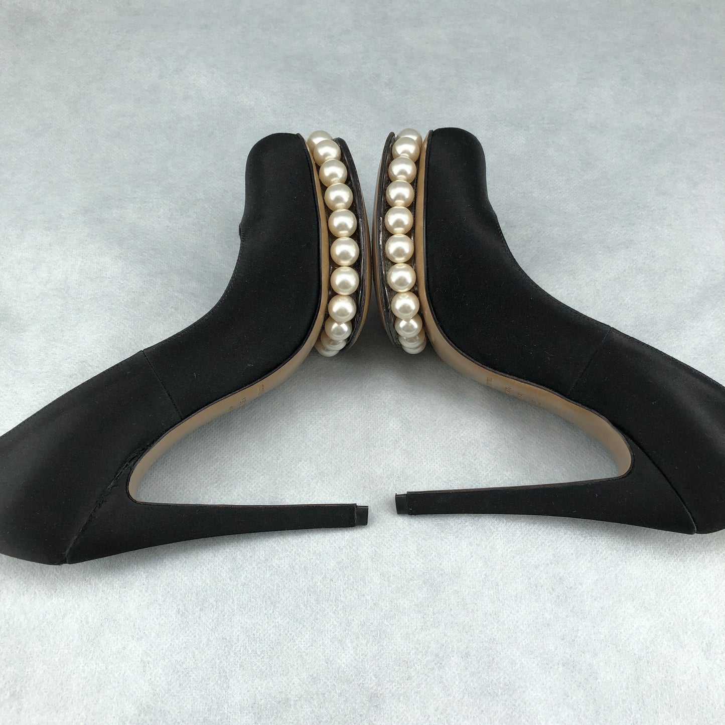 Nicholas Kirkwood Pearl-Embellished Platform Pumps 35 Black