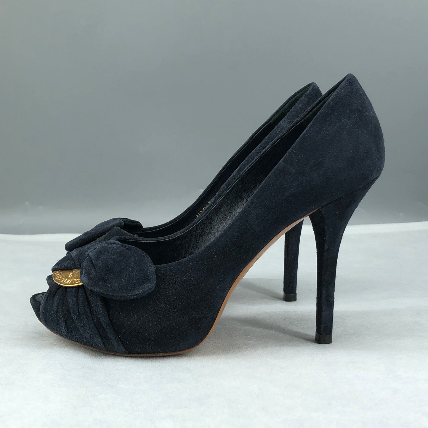Louis Vuitton Women's Peep-Toe Heels Size 35 Navy