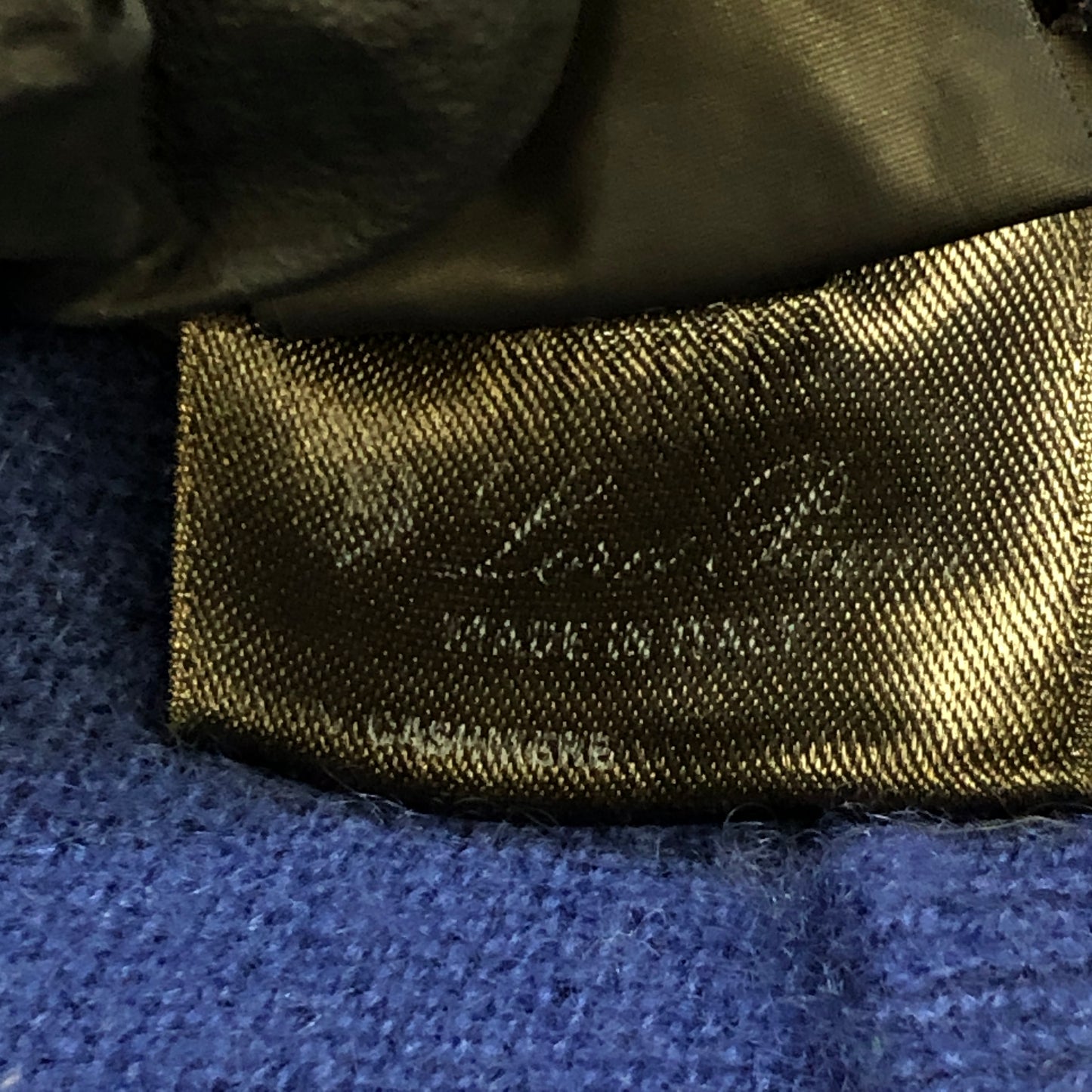 Loro Piana Periwinkle V-Neck Knit Sweater size 42