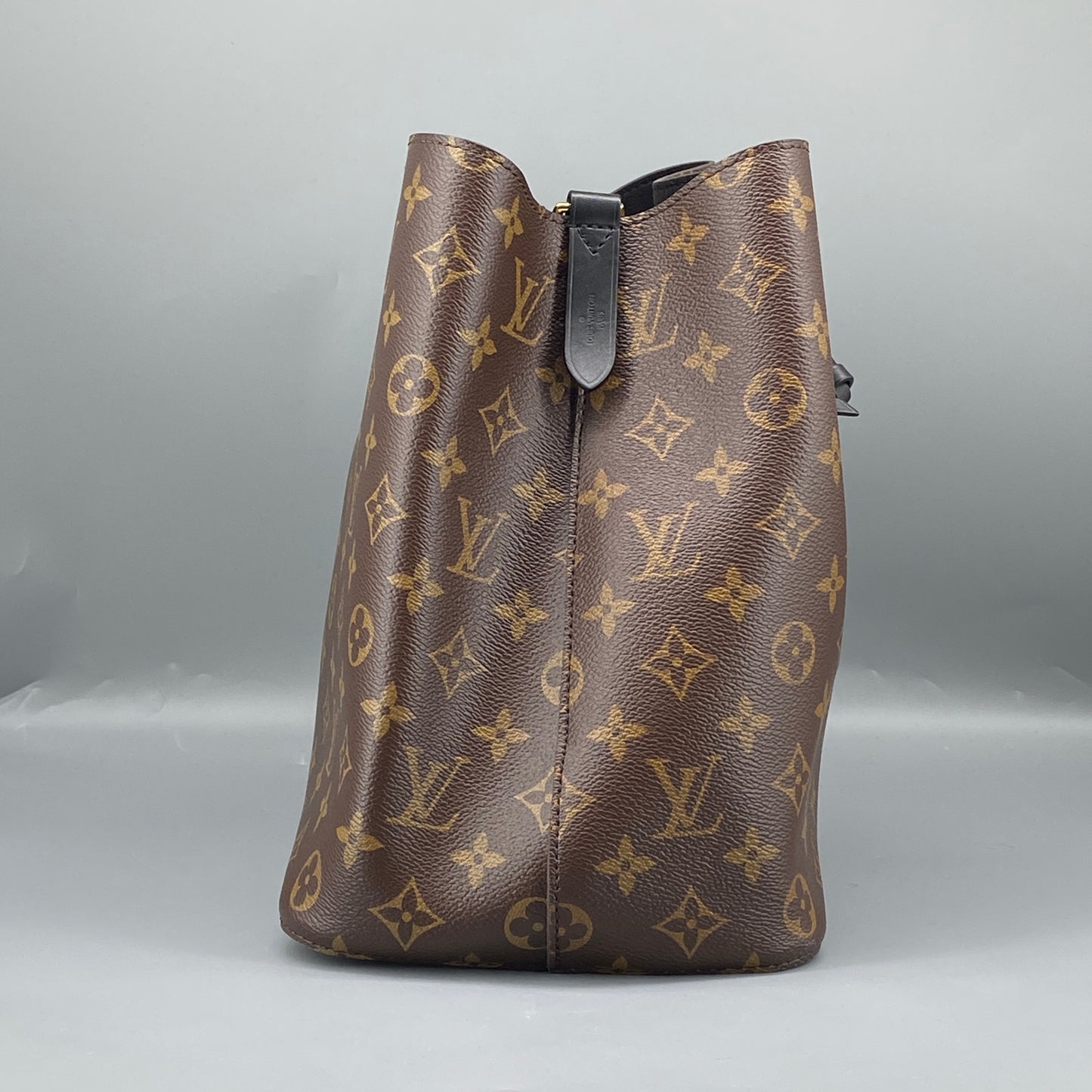 Louis Vuitton Monogram NeoNoe Bucket Shoulder Bag