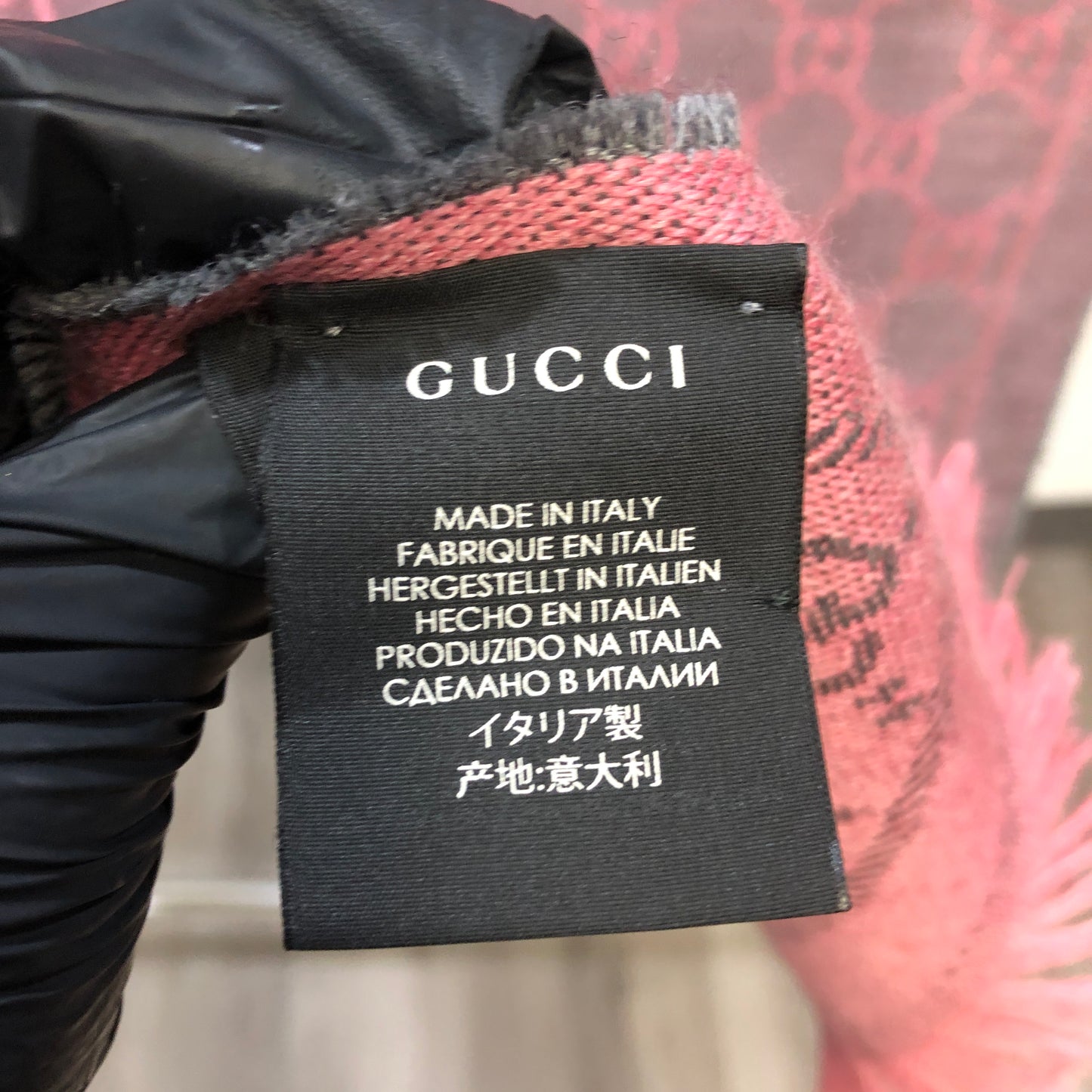 Gucci GG Supreme Reversible Wool Scarf