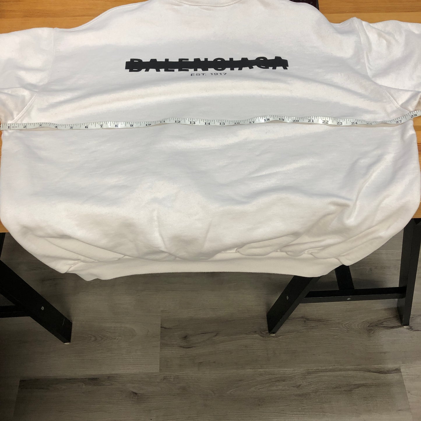 Balenciaga Logo Print Crew Neck Sweatshirt Size 2 White P2P 28 Inches