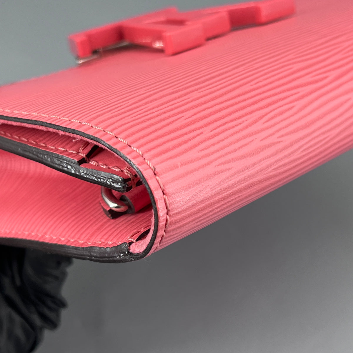 Louis Vuitton Coral Pink Epi Wallet On Chain