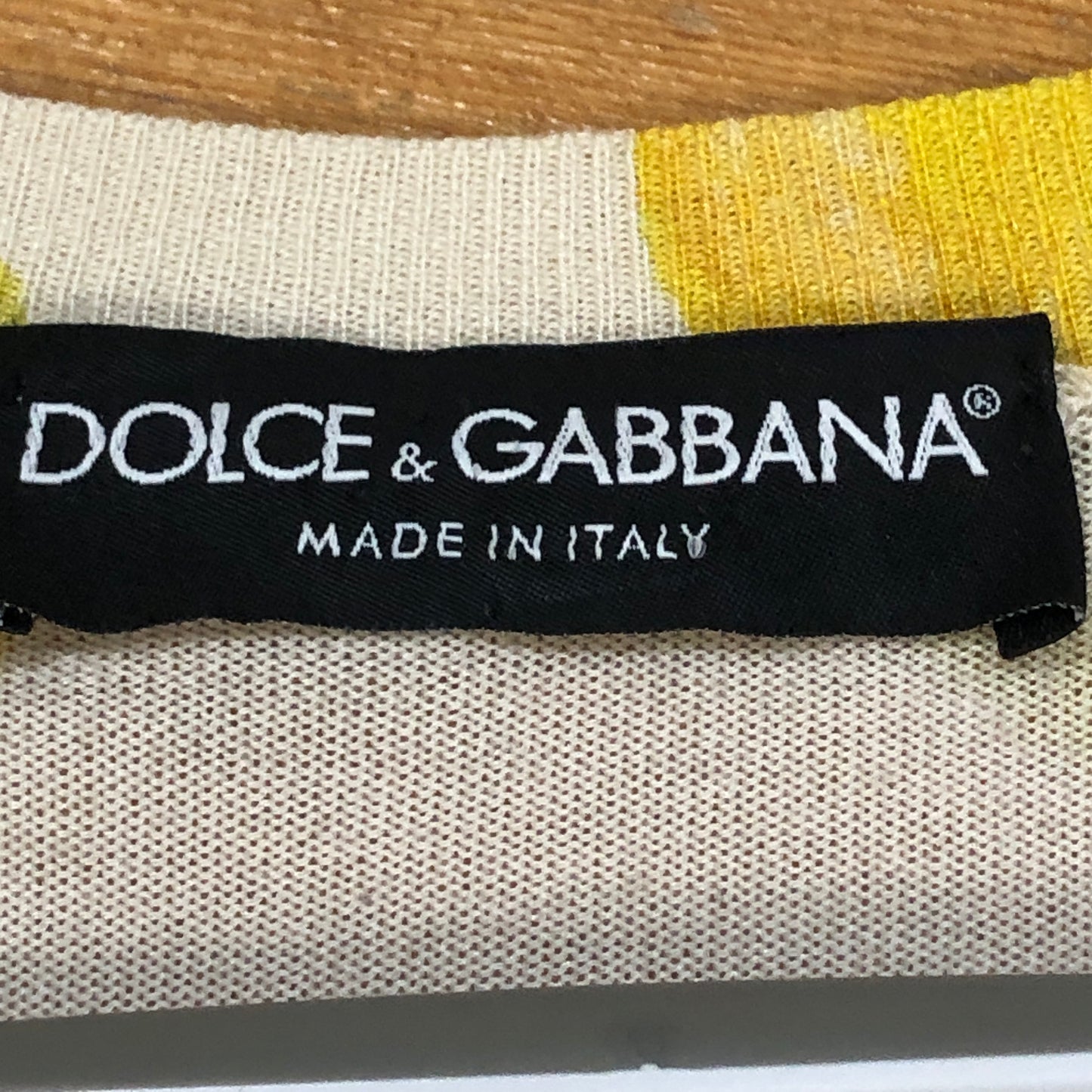 Dolce & Gabbana White Yellow Lemon Print V‑Neck Knit Top 42