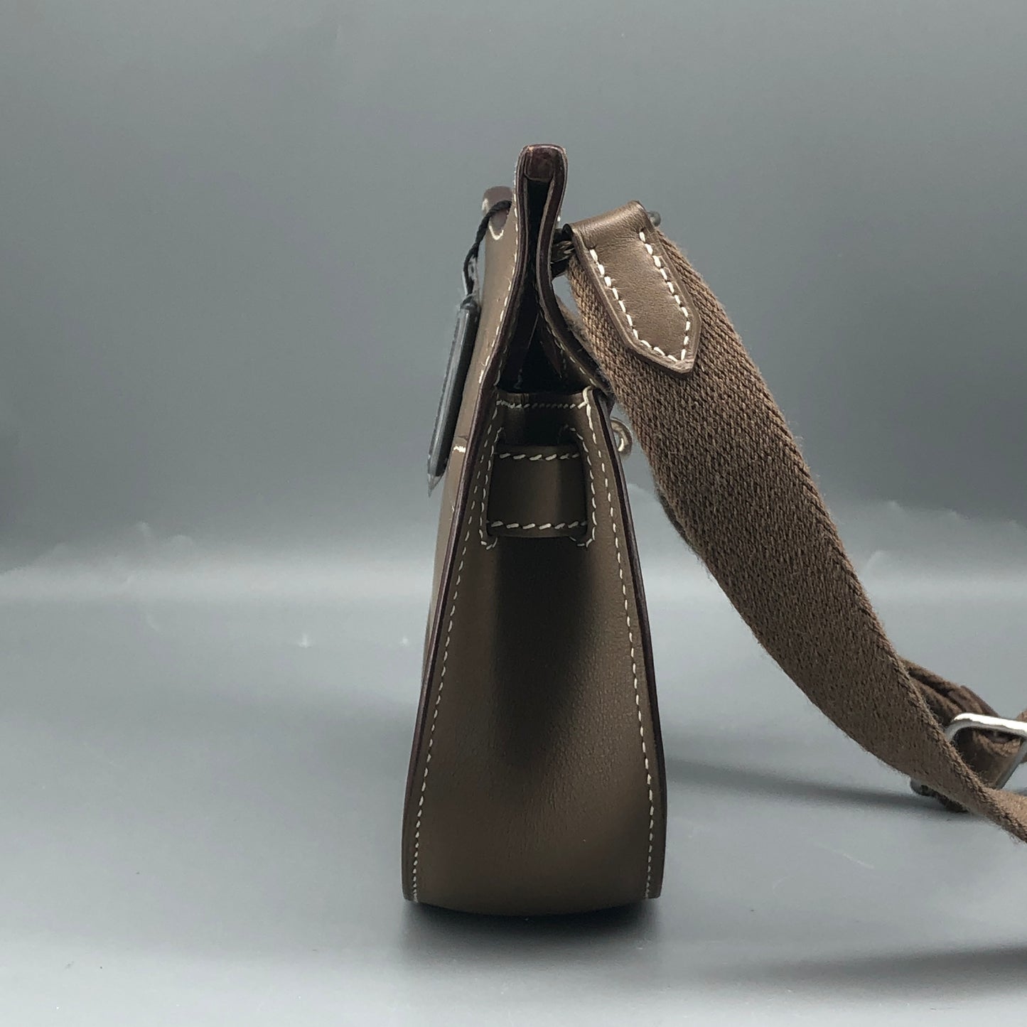 Hermes 2022 Jypsiere Mini Crossbody Bag  Swift Etoupe