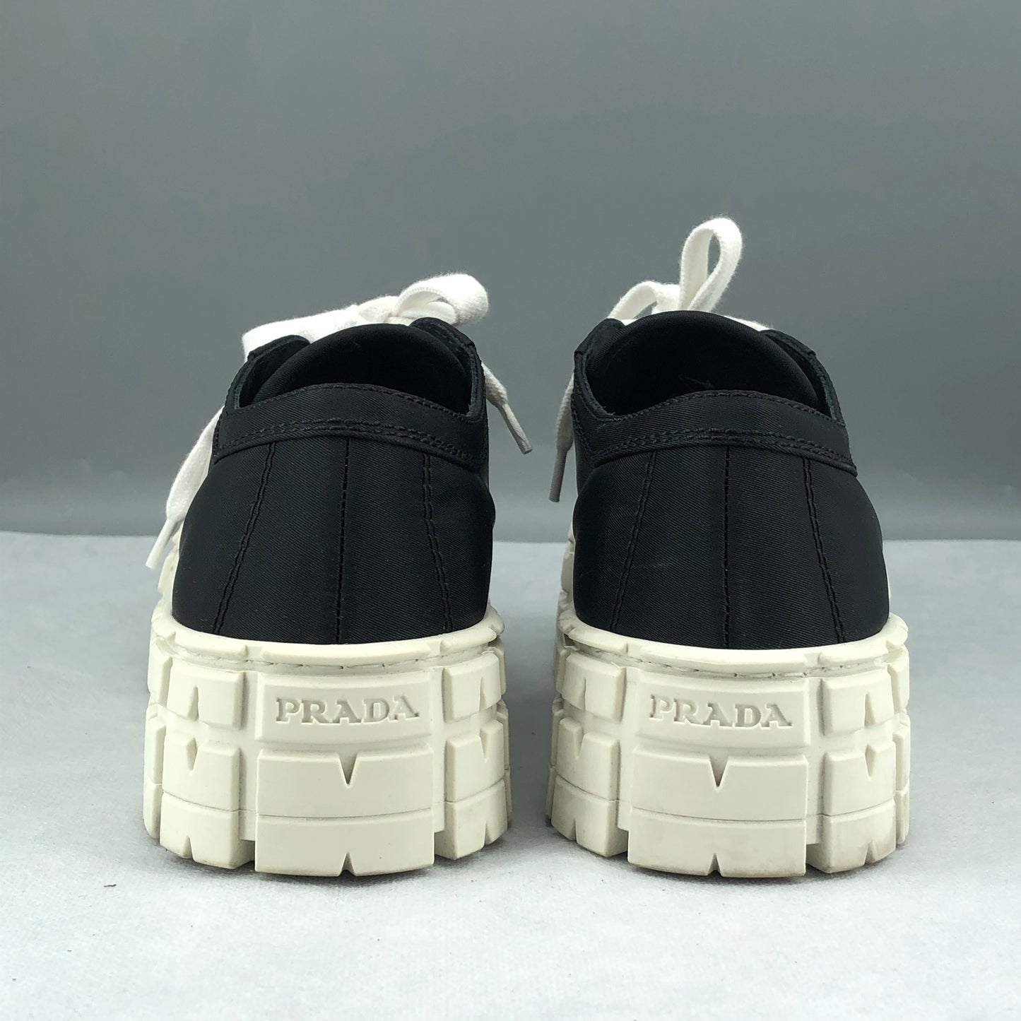 Prada Women‘s Re-Nylon Platform Lace-Up Sneakers Size 37 Black