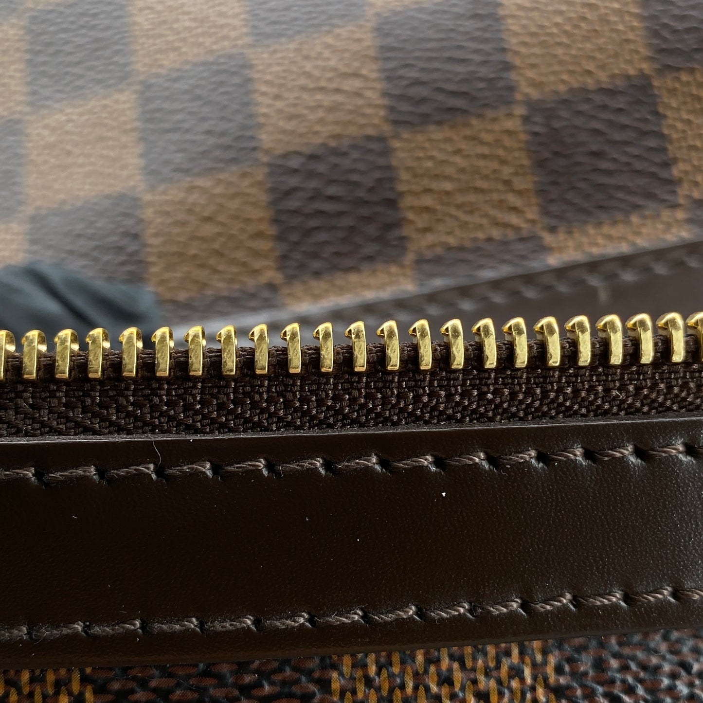 Louis Vuitton Brown Damier Ebene Canvas Messenger Shoulder Bag
