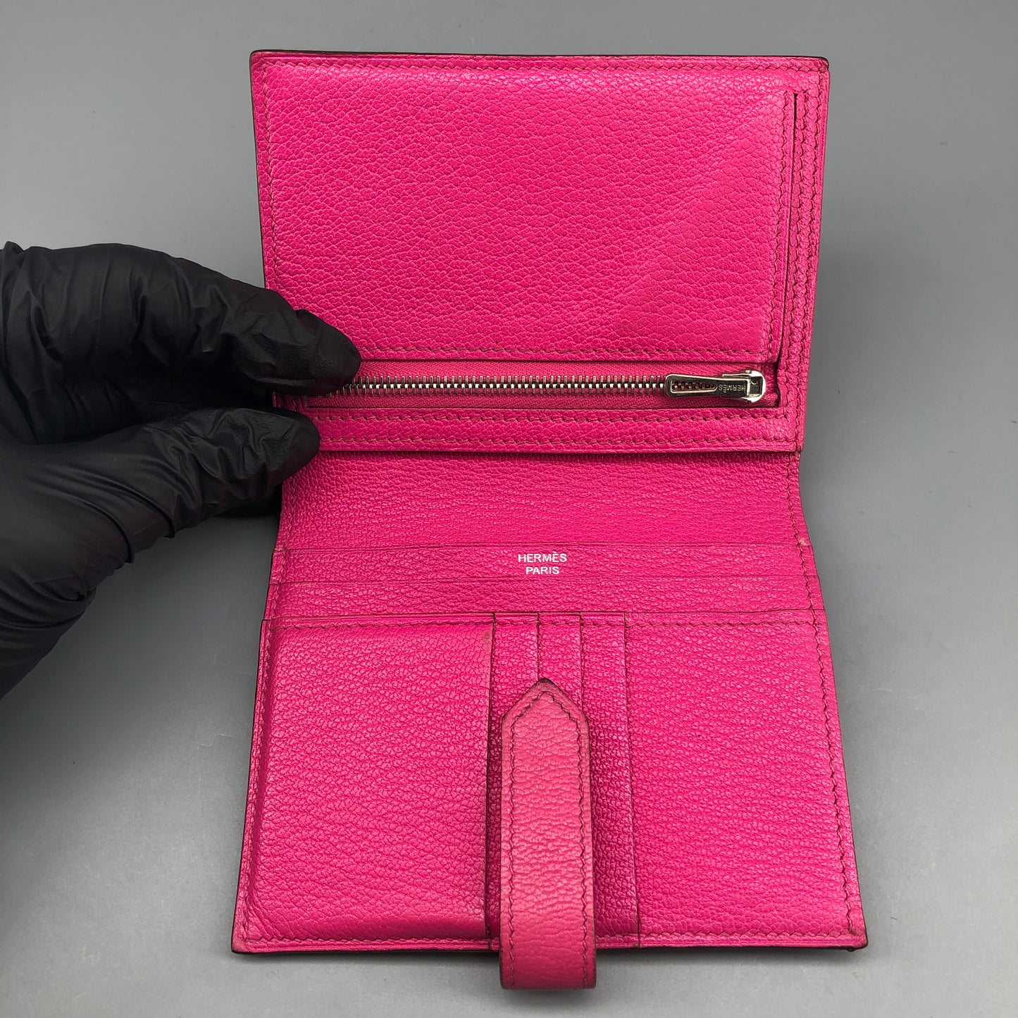 Hermes Bearn Compact Leather Card Holder Wallet Pink