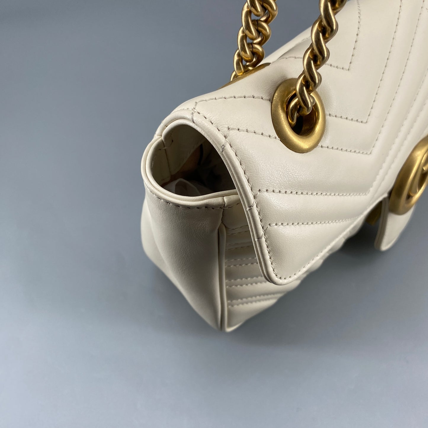 Gucci Cream GG Marmont Chevron Quilted Shoulder Bag