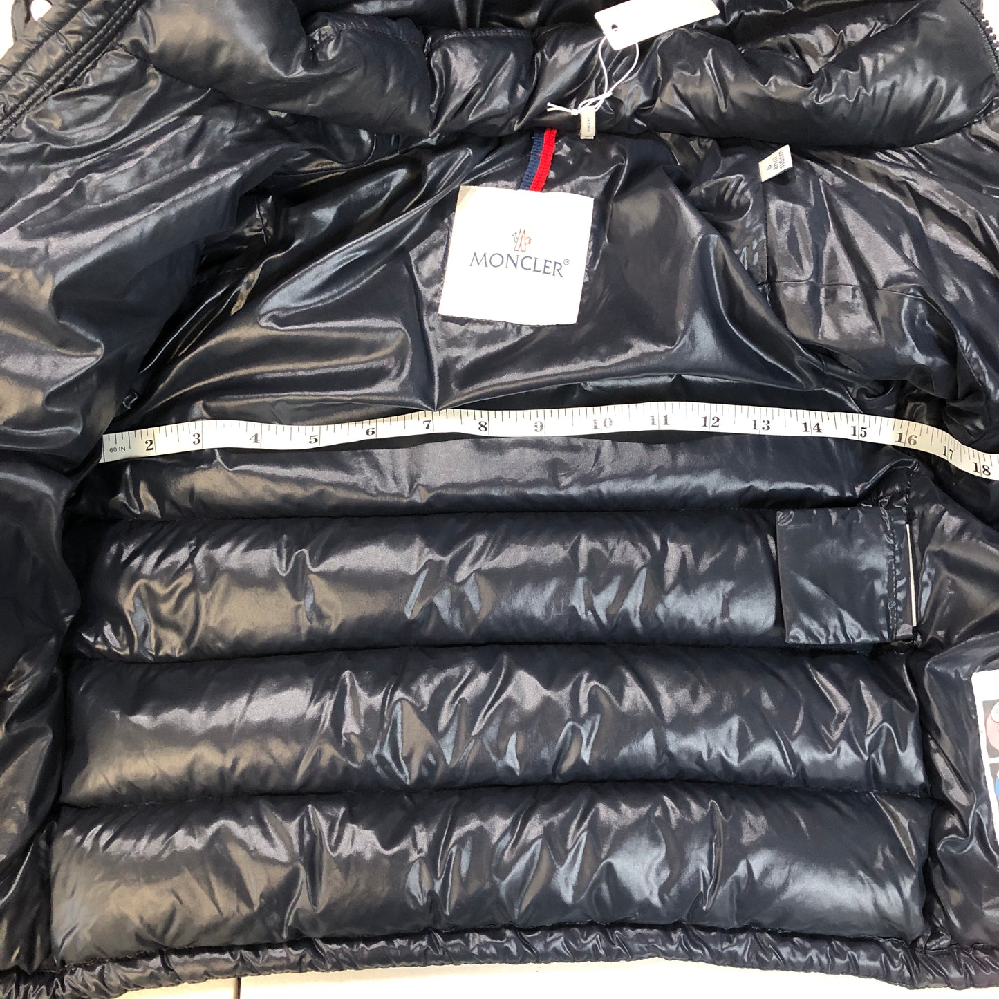 Moncler Kids Detachable Hood Down Jacket 6Y / 116cm Navy Blue