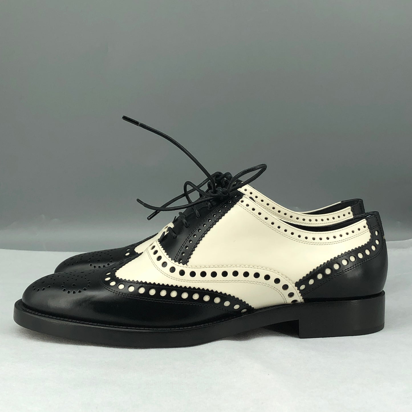 Christian Dior Women's Spectator Oxford Brogues 36.5 White/Black