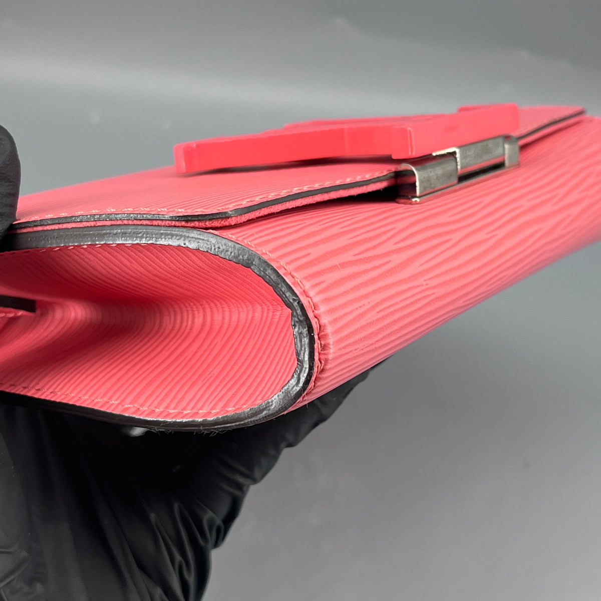 Louis Vuitton Coral Pink Epi Wallet On Chain
