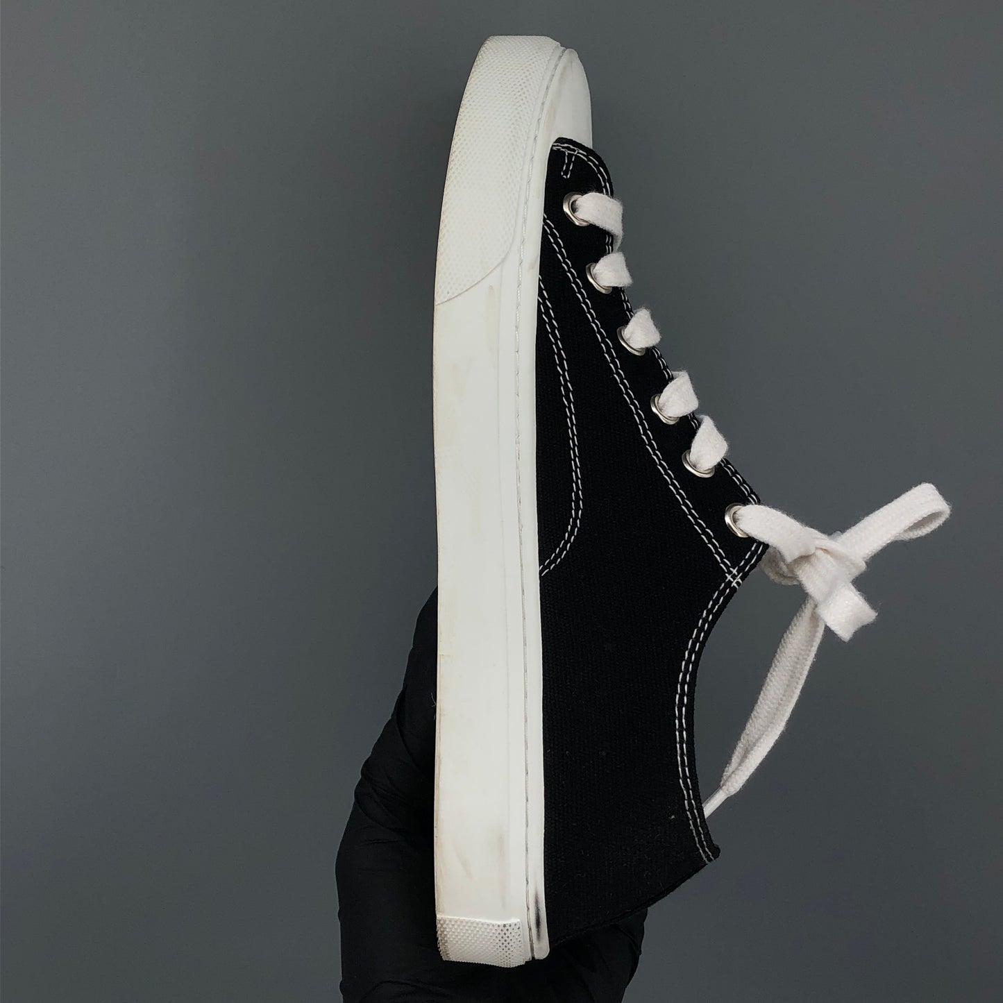 Vivienne Westwood Orb Logo Low Top Canvas Sneakers Size 38 Black