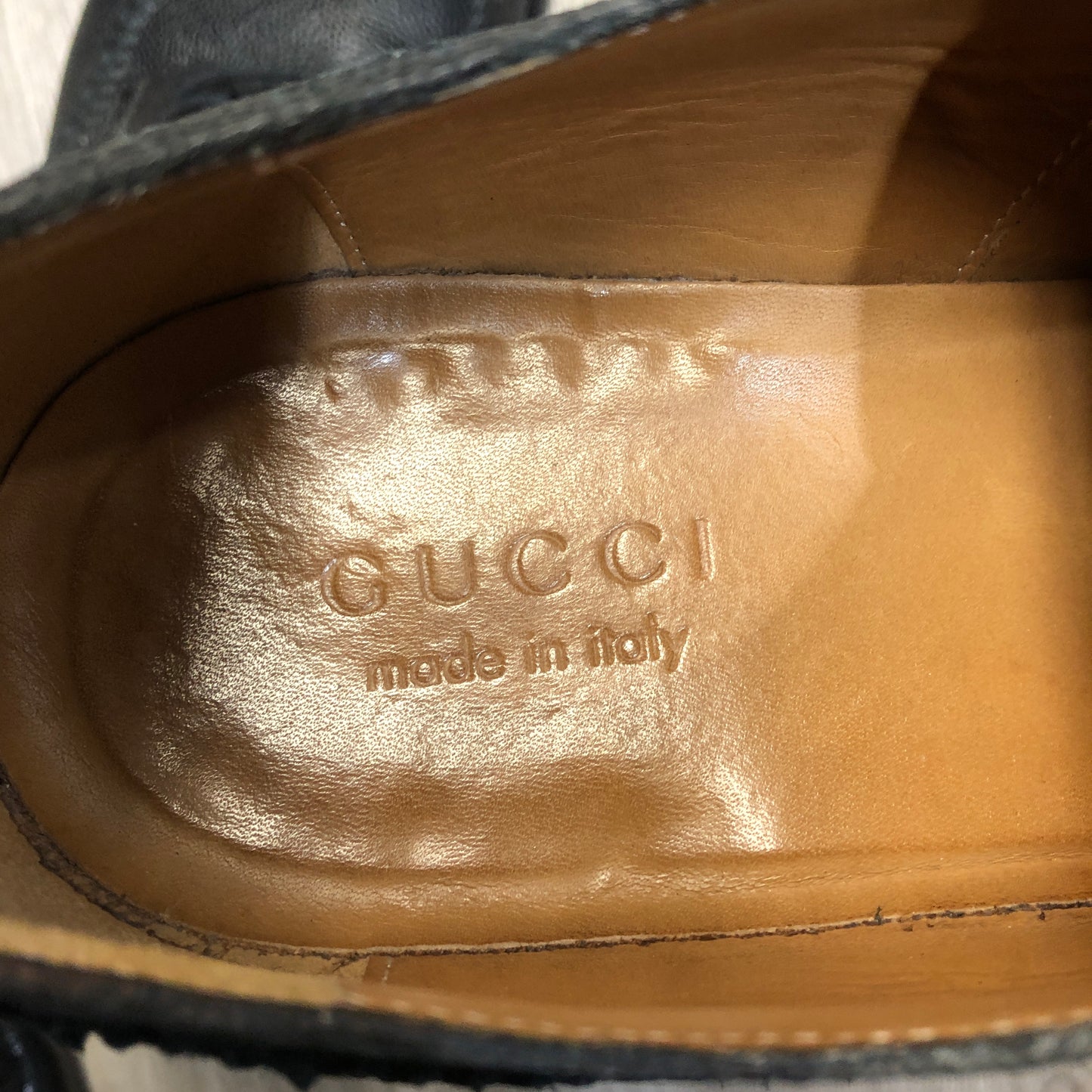 Gucci Men's Black Leather Brogue Dress Shoes with Web Detail Size 9
