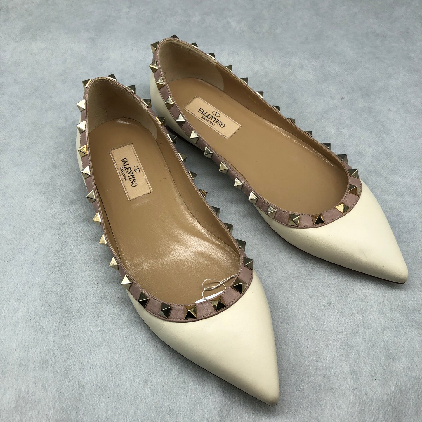 Valentino Cream Leather Rockstud Pointed Flats Size 36