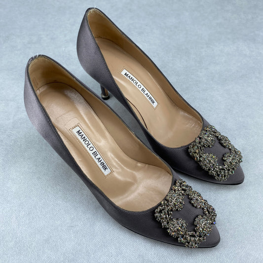 Manolo Blahnik Women's Grey Satin Crystal Square Buckle Pointed Toe Stiletto Pumps Size 35.5