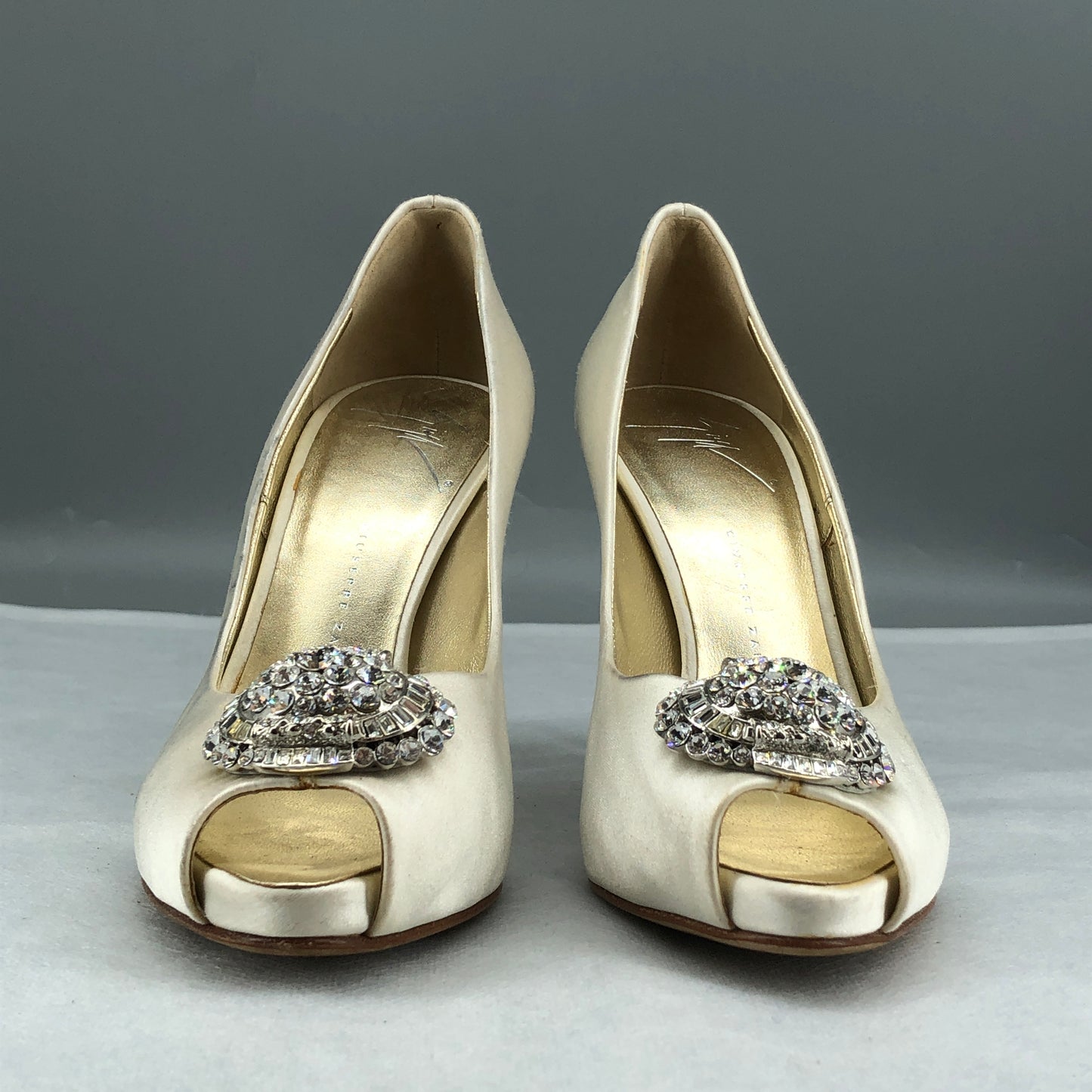 Giuseppe Zanotti Women's Crystal Embellished Peep-Toe Heels Size 35.5 Off White
