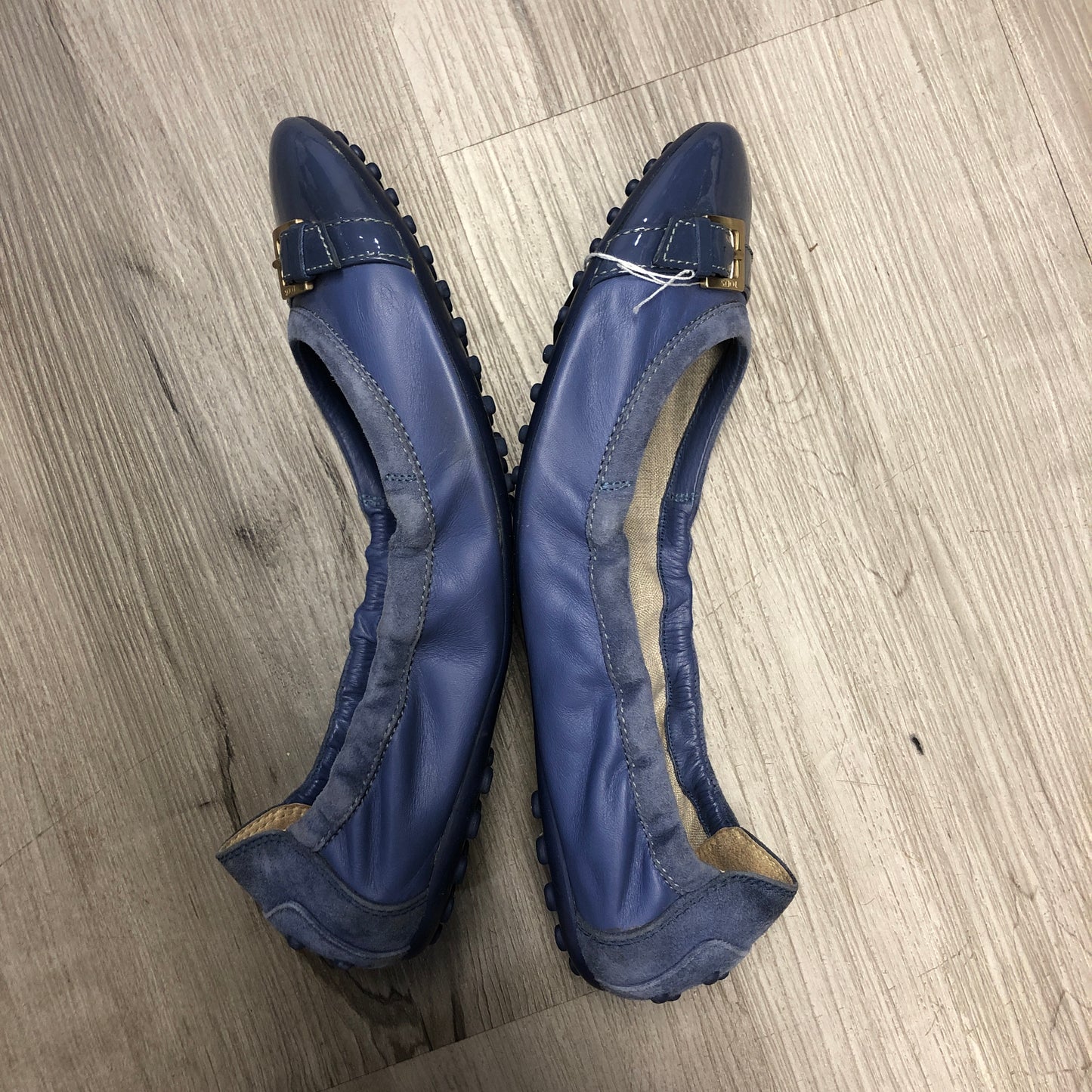 Tod's Women's Light Purple Patent Leather Ballet Flats Size 36.5