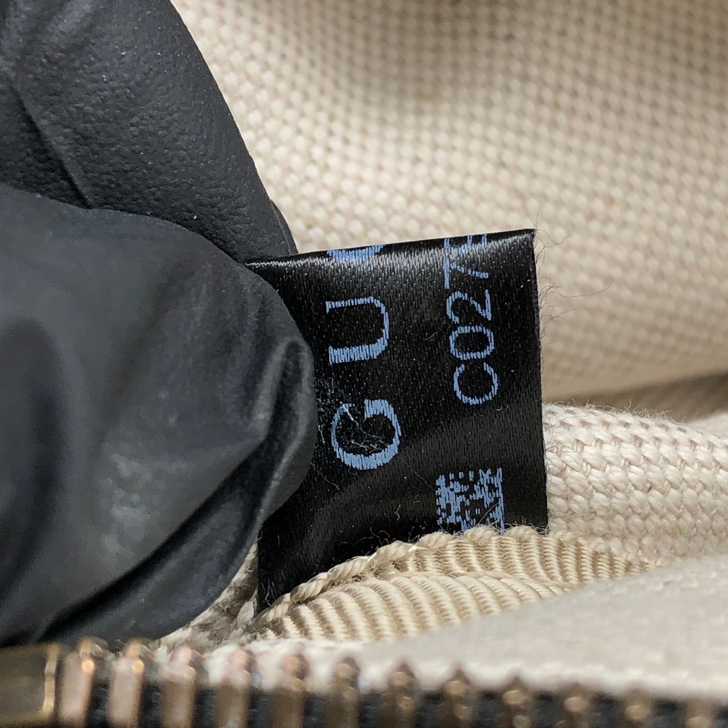 Gucci Print Large Belt Bag in Black Leather