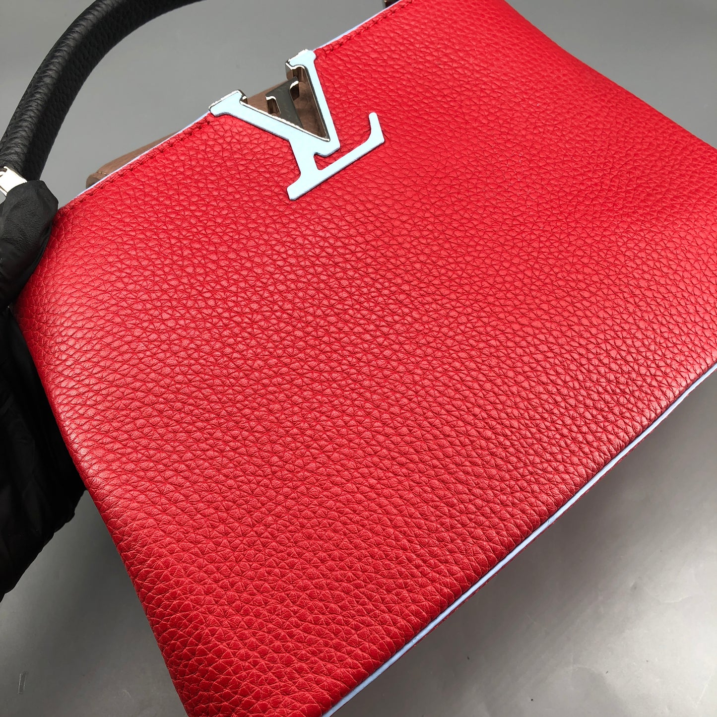 Louis Vuitton Capucines PM Taurillon Leather Handbag Red Light Blue Two-Tone