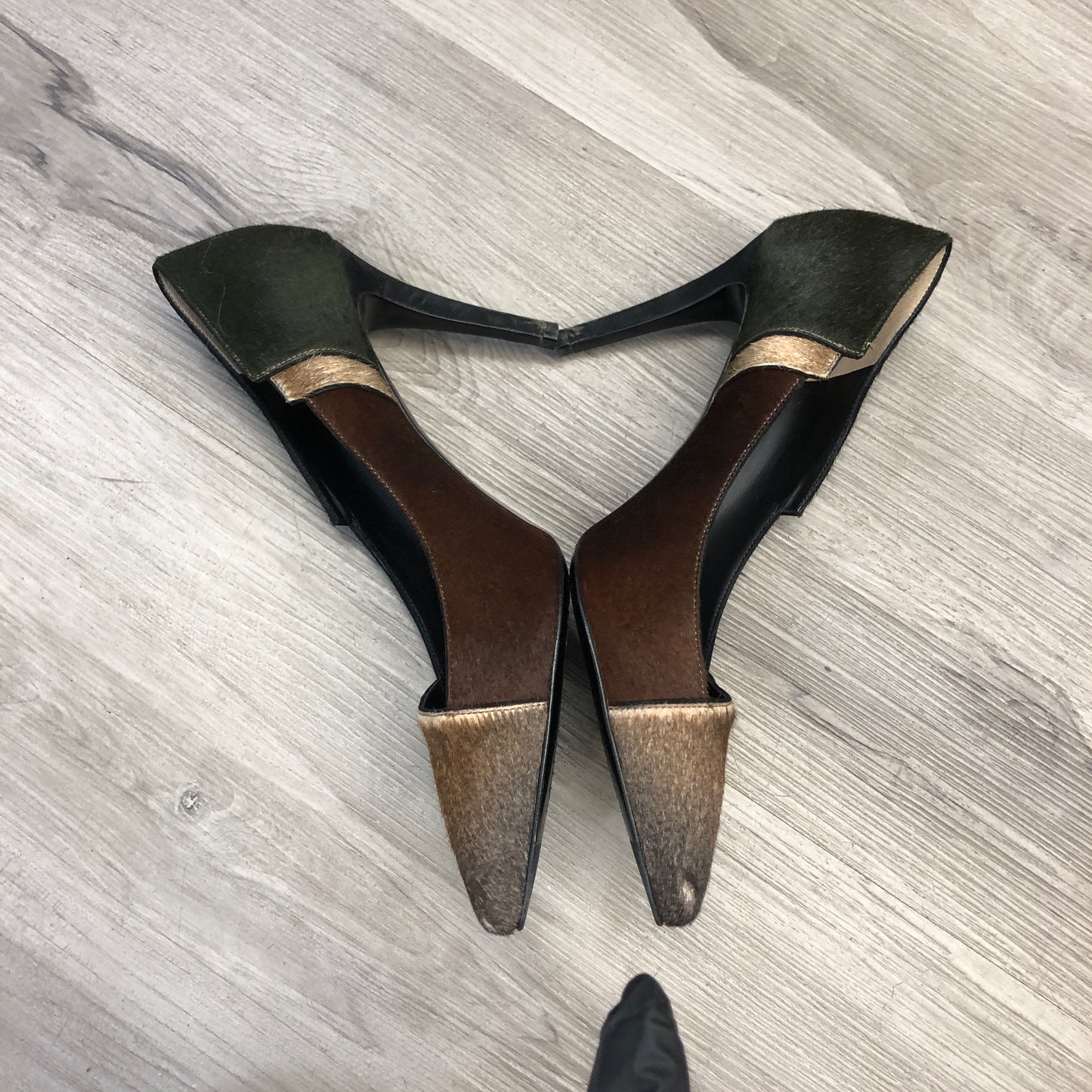 Fendi Women's Brown/Black Two-Tone Pointed Toe Kitten Heels Size 36.5